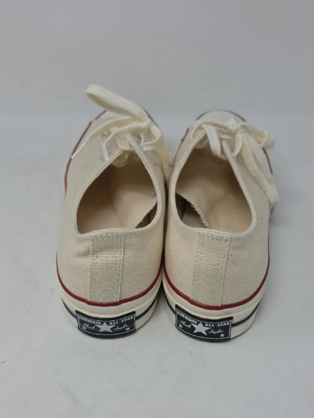 Converse comfortable low